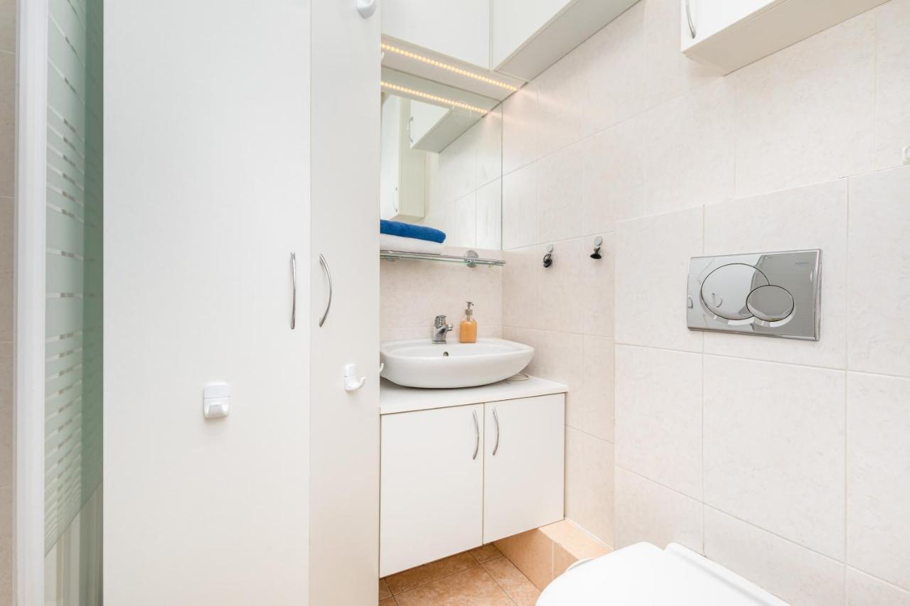 Apartament Emilii Plater By Your Freedom Warszawa Eksteriør billede